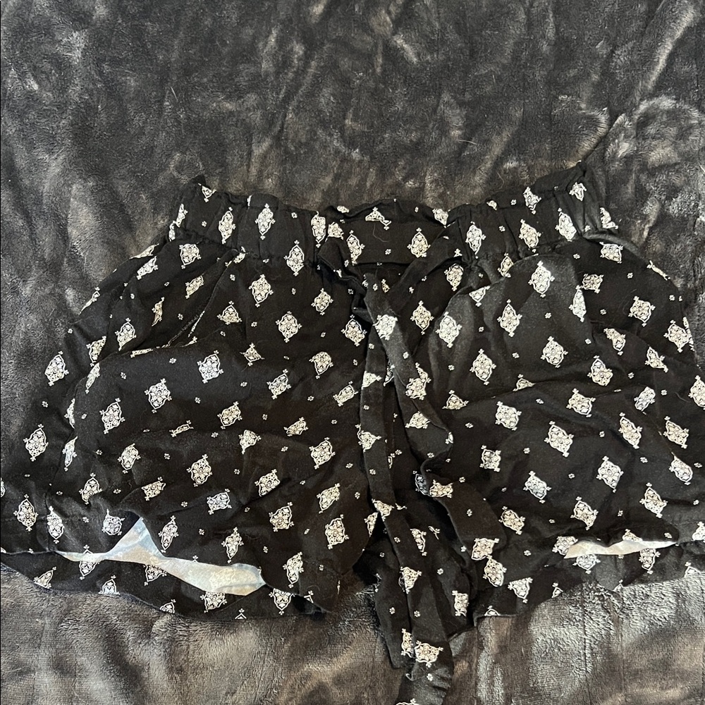 Maurices Black and White High Waist Women's Shorts